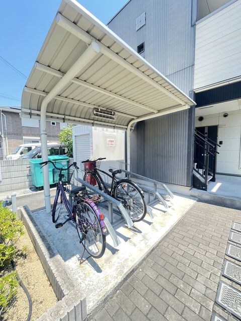 初芝駅 徒歩4分 2階の物件外観写真