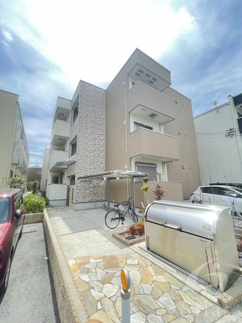 大阪府堺市東区日置荘西町４丁の物件外観写真