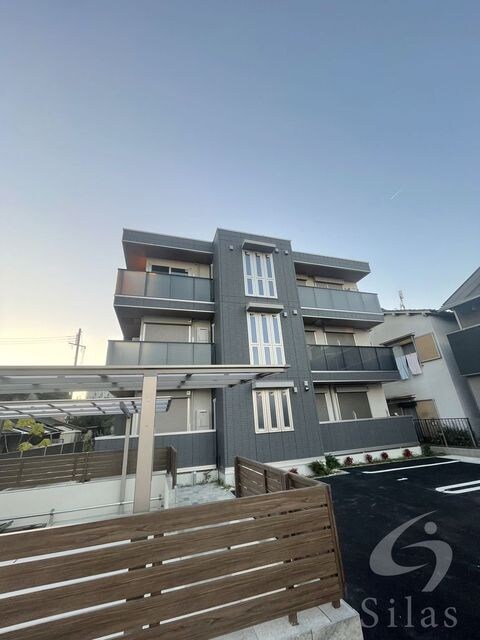 鳳駅 徒歩6分 1階の物件外観写真