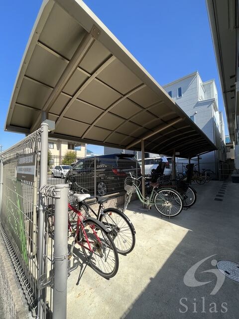 鳳駅 徒歩5分 1階の物件外観写真