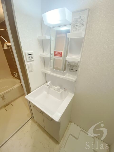 上野芝駅 徒歩17分 3階の物件内観写真