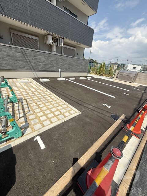 鳳駅 徒歩5分 1階の物件外観写真