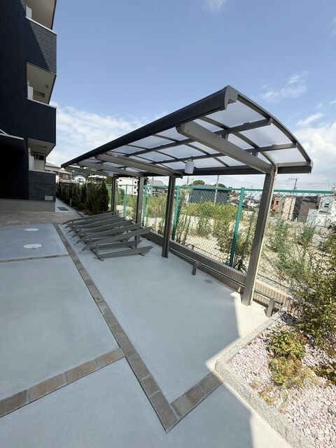 鳳駅 徒歩5分 1階の物件外観写真