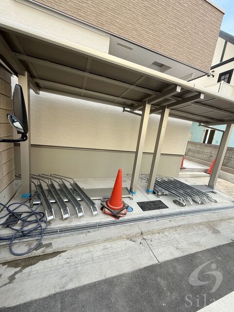 羽衣駅 徒歩4分 1階の物件外観写真