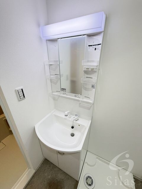 花園町駅 徒歩1分 2階の物件内観写真