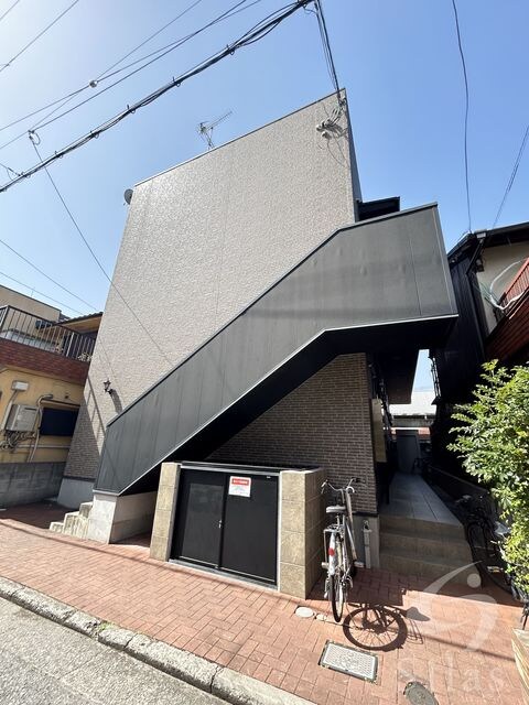 堺東駅 徒歩10分の物件外観写真