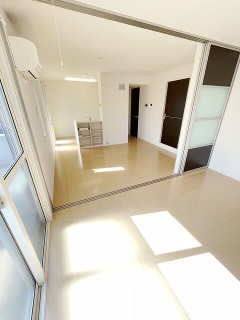 浜寺公園駅 徒歩2分 2階の物件内観写真