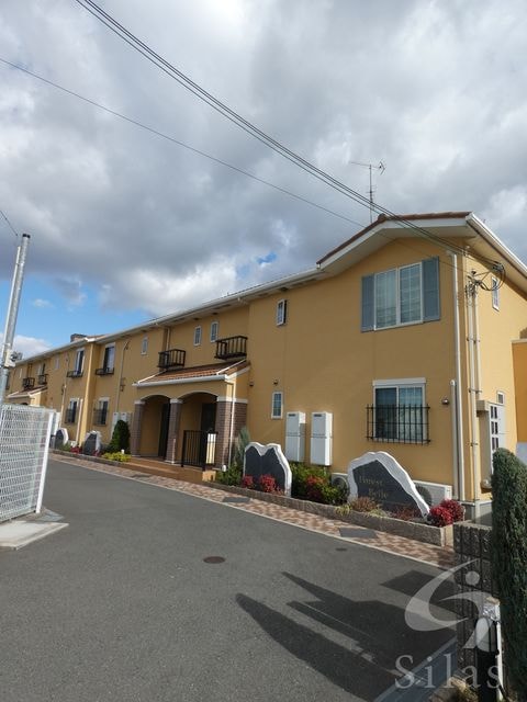 大阪府堺市東区高松の物件外観写真