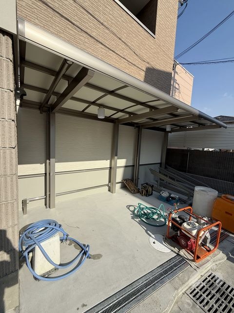 高石駅 徒歩7分 1階の物件外観写真