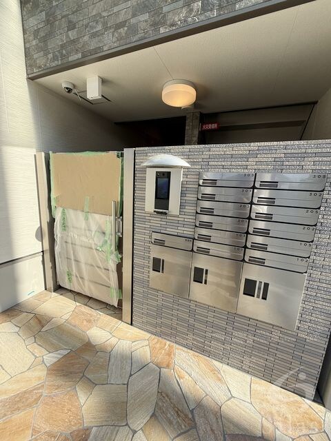 高石駅 徒歩7分 1階の物件外観写真