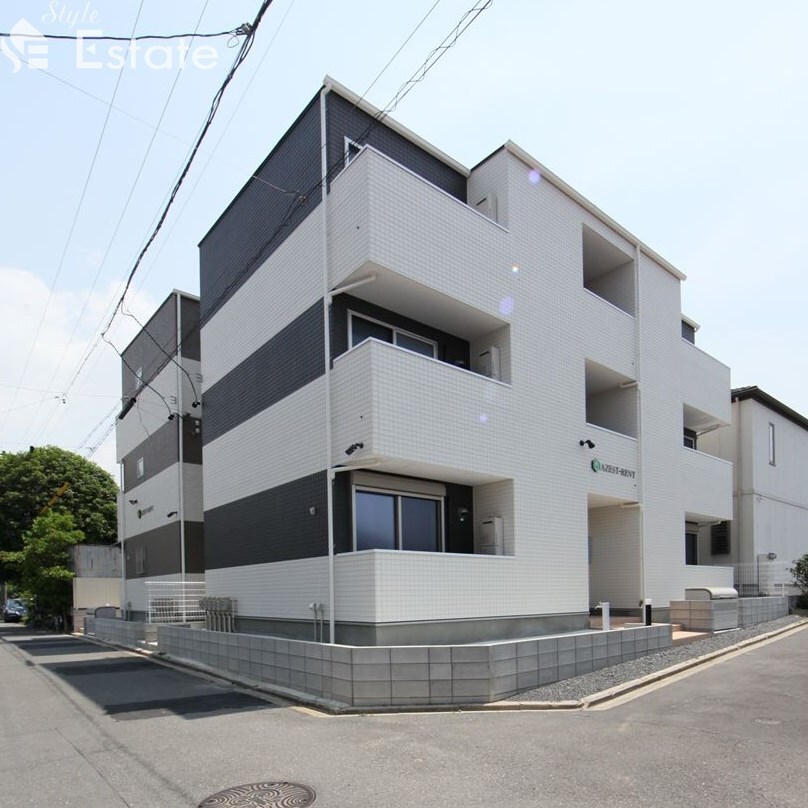 オークハウス桜の物件外観写真