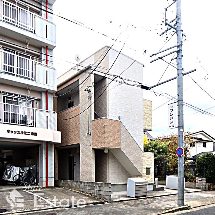 ハーモニーテラス松園の物件外観写真