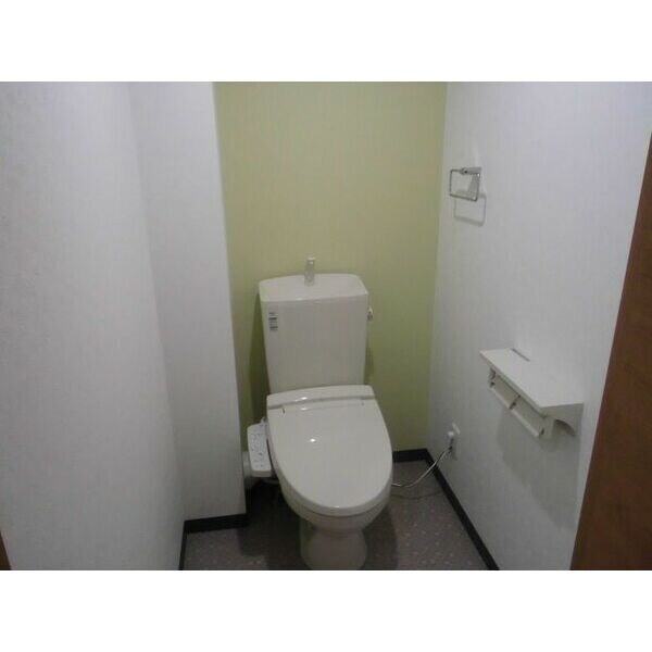 なるみグリーンコーポの物件内観写真