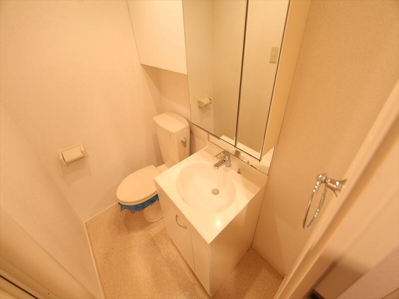 ツェルニーの物件内観写真