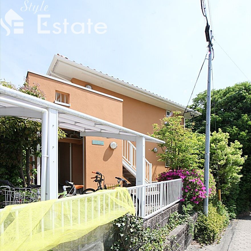 カーサモンテベルデの物件外観写真