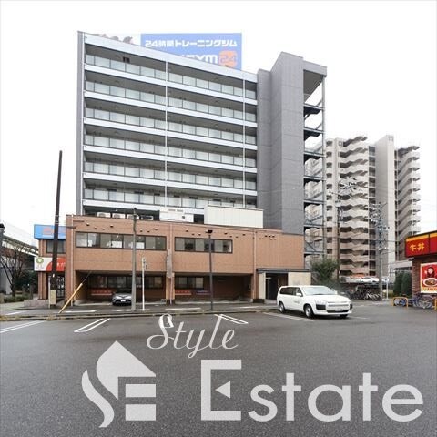 サンマール牛巻の物件外観写真