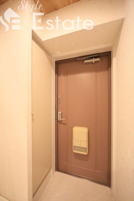 フローレスタナベの物件内観写真