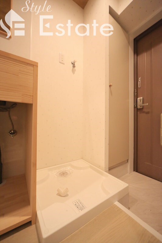 フローレスタナベの物件内観写真