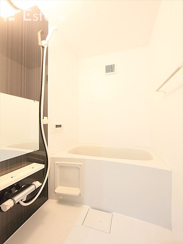 トータス鶴里の物件内観写真