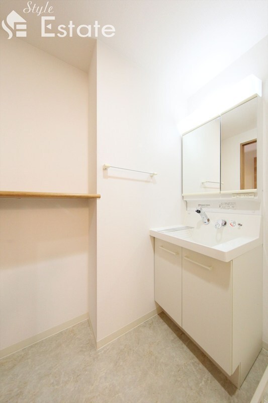 ラトレ白鳥の物件内観写真