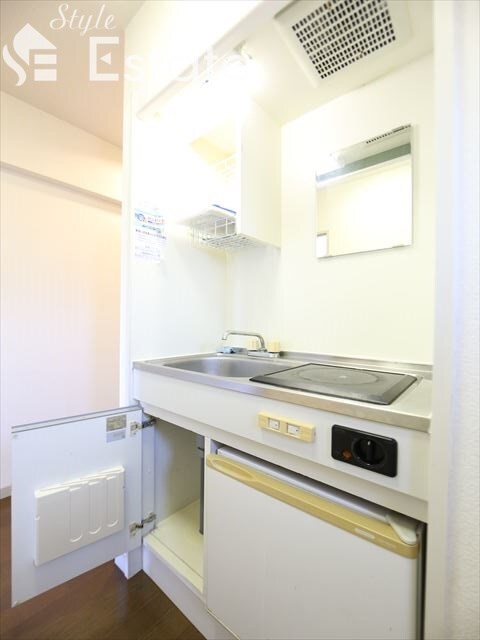 プレステージ高蔵公園の物件内観写真