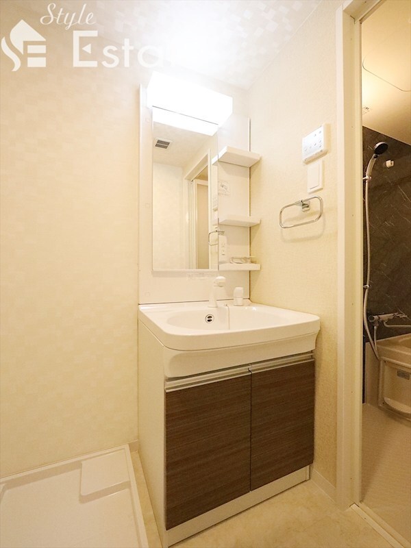 熱田神宮西駅 徒歩1分 1階の物件内観写真