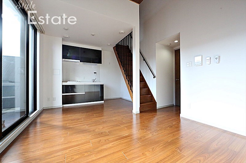 新瑞橋駅 徒歩3分 3階の物件内観写真