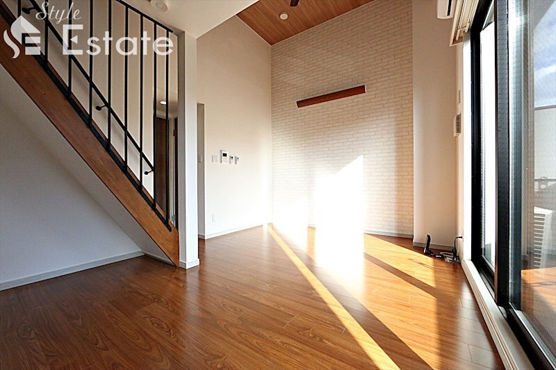 新瑞橋駅 徒歩3分 3階の物件内観写真