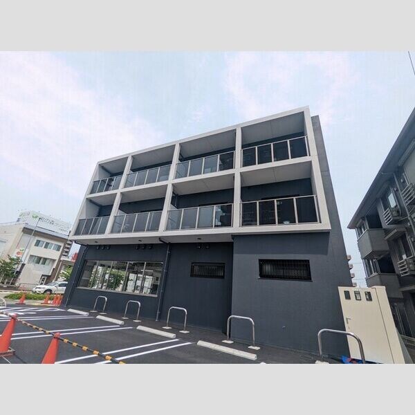 プリマステラの物件外観写真