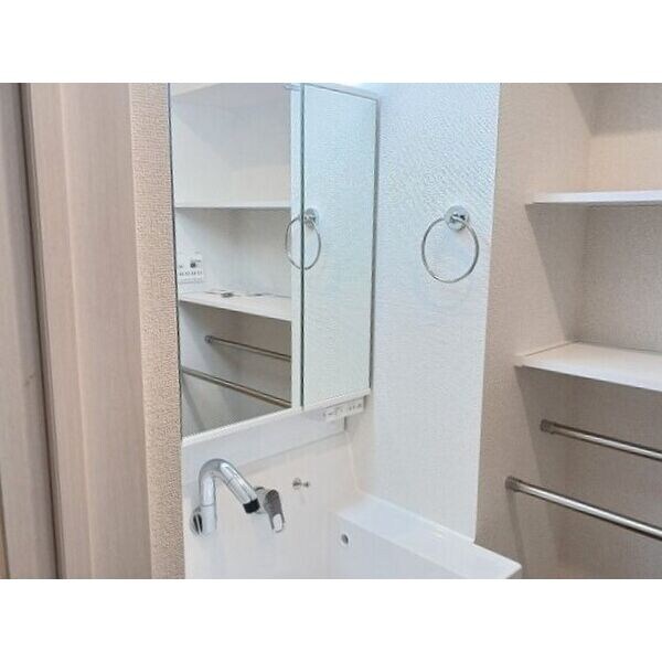 ルミエール明野の物件内観写真