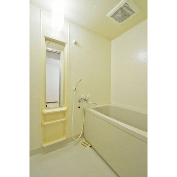 フォンティーヌ徳重の物件内観写真