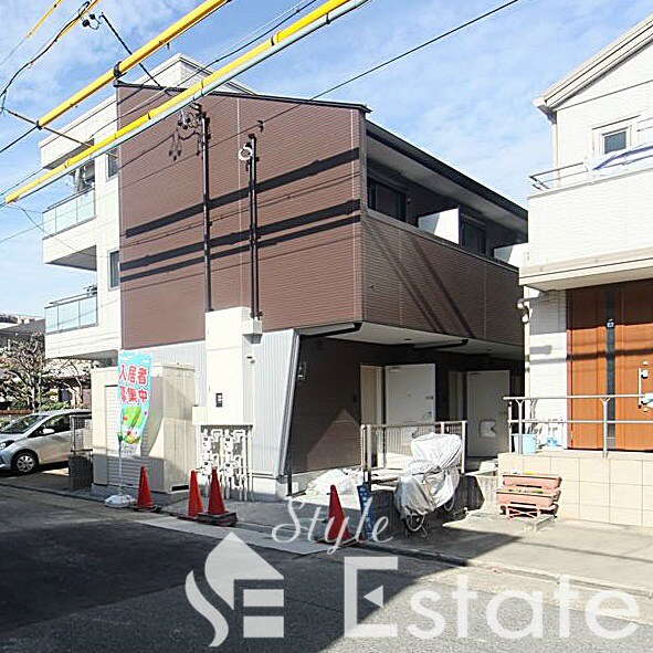 BROWNSの物件外観写真