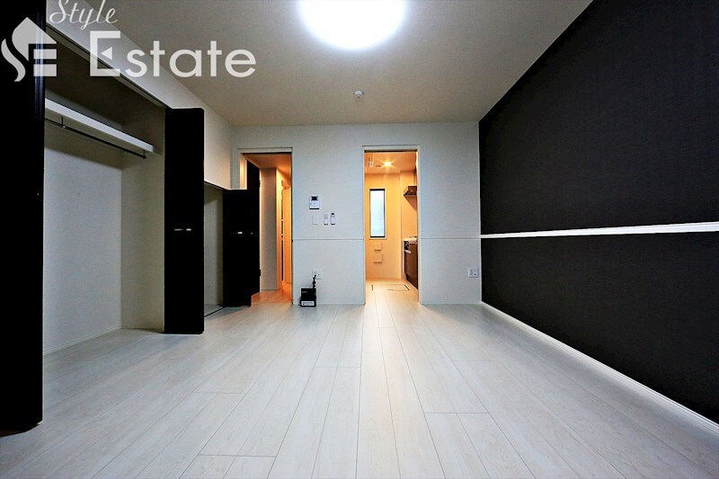 エミフル妙音の物件内観写真