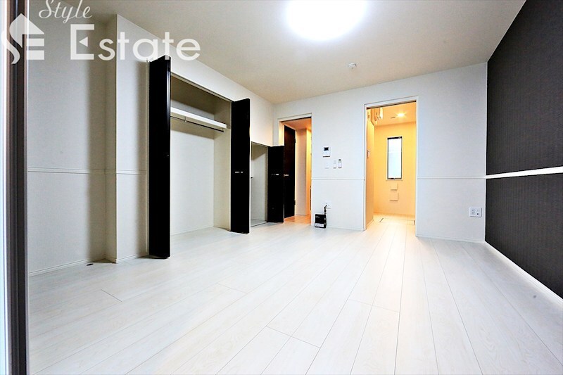 エミフル妙音の物件内観写真