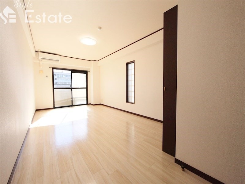 ネスト三吉の物件内観写真