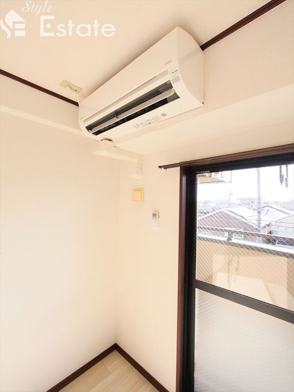 ネスト三吉の物件内観写真