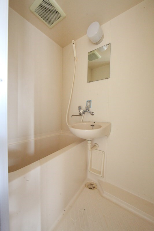 リバティハイツ白鳥の物件内観写真