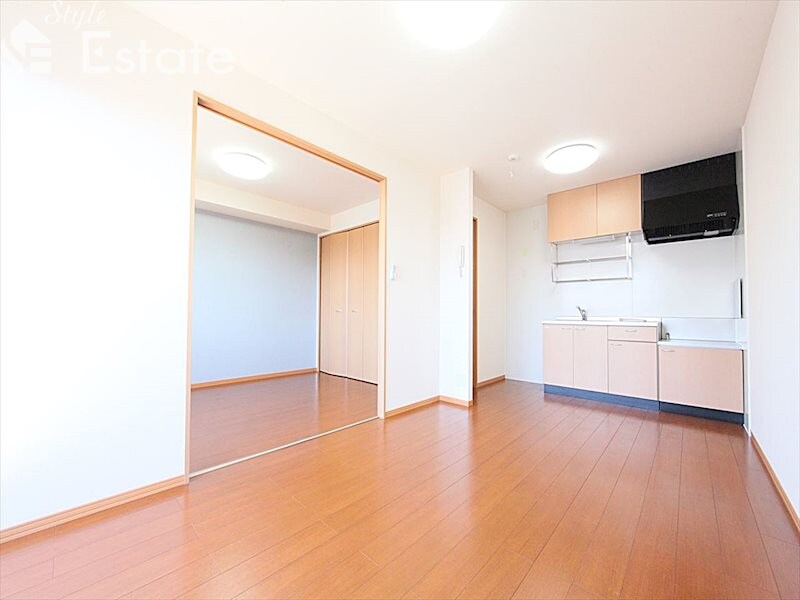 セジュール鳴丘の物件内観写真