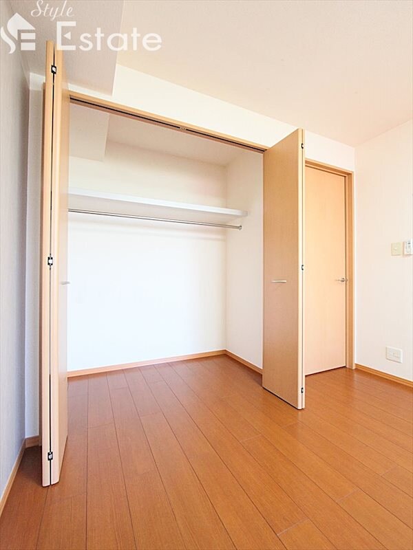 セジュール鳴丘の物件内観写真