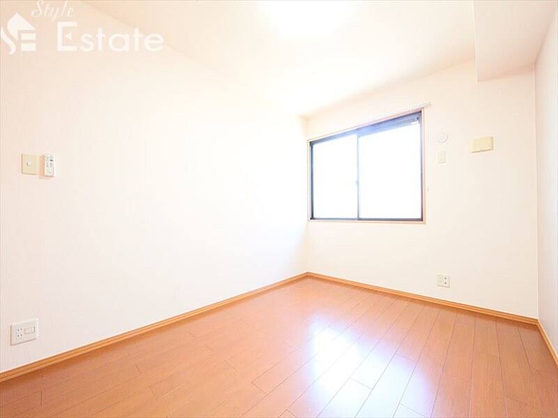 セジュール鳴丘の物件内観写真