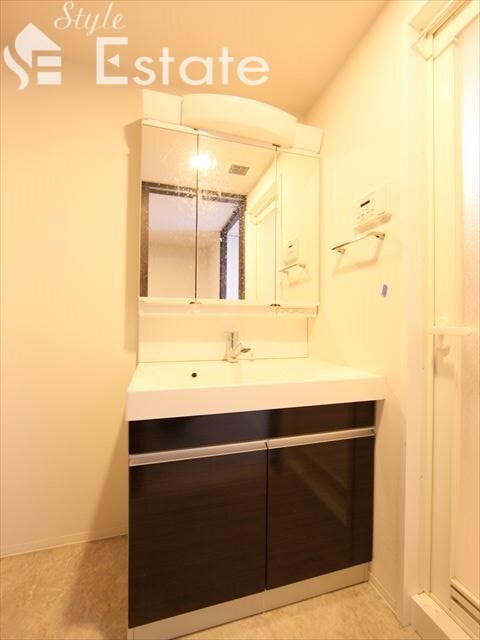 リシュドール鶴舞公園の物件内観写真