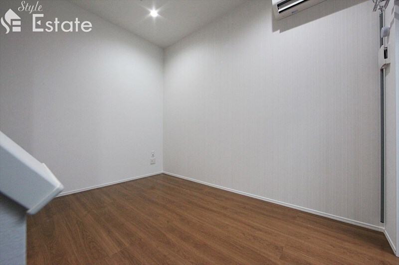 シャンフェルト原の物件内観写真