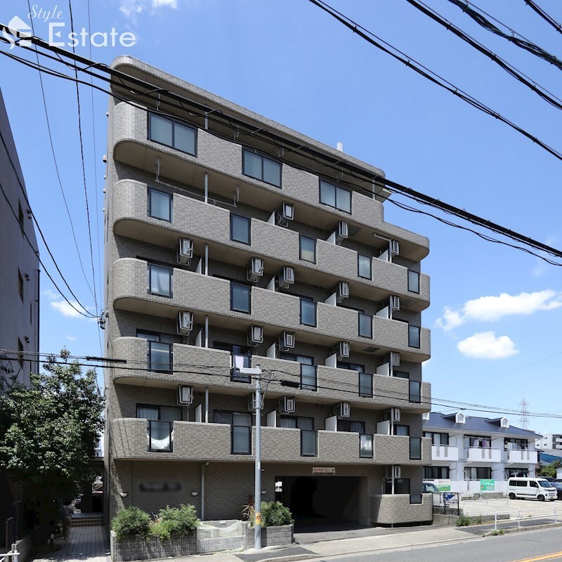 フェリークジュールの物件外観写真