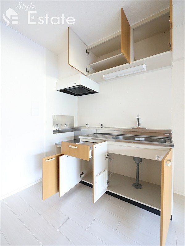 フォーシーズン御幸山の物件内観写真