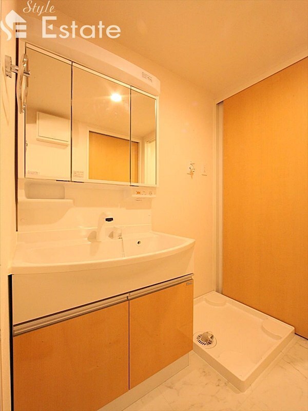 ヴァローレ日比野の物件内観写真