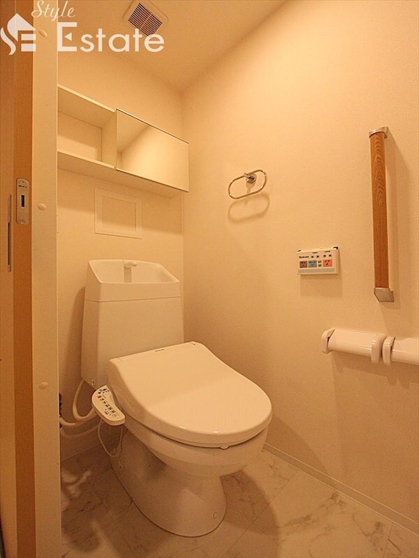 ヴァローレ日比野の物件内観写真