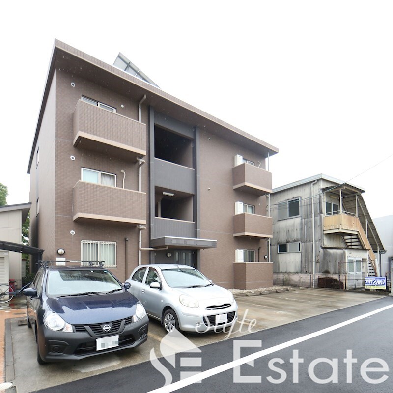 リバーサイド千年の物件外観写真