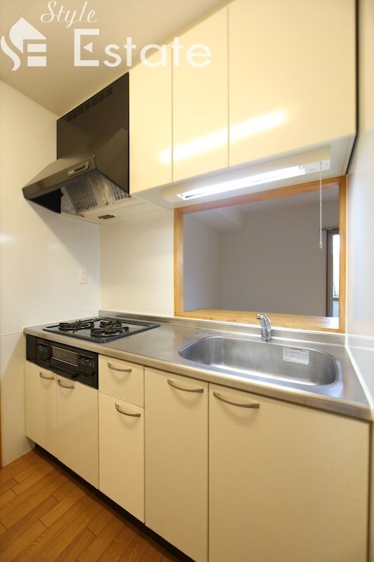 リバーサイド千年の物件内観写真