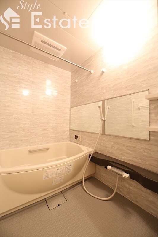 リバーサイド千年の物件内観写真