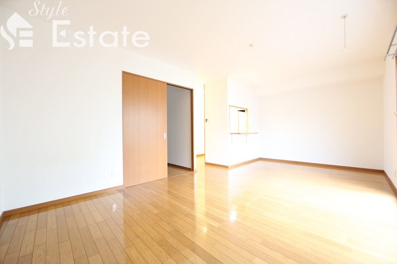 リバーサイド千年の物件内観写真